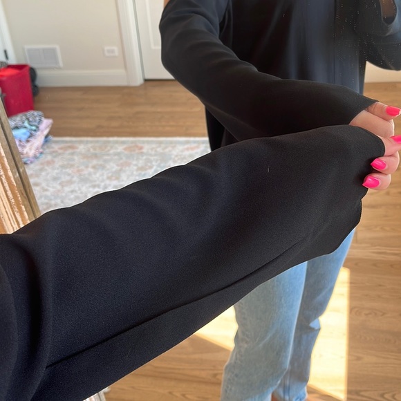 Theory Cold Shoulder Blouse size large - Picture 7 of 12